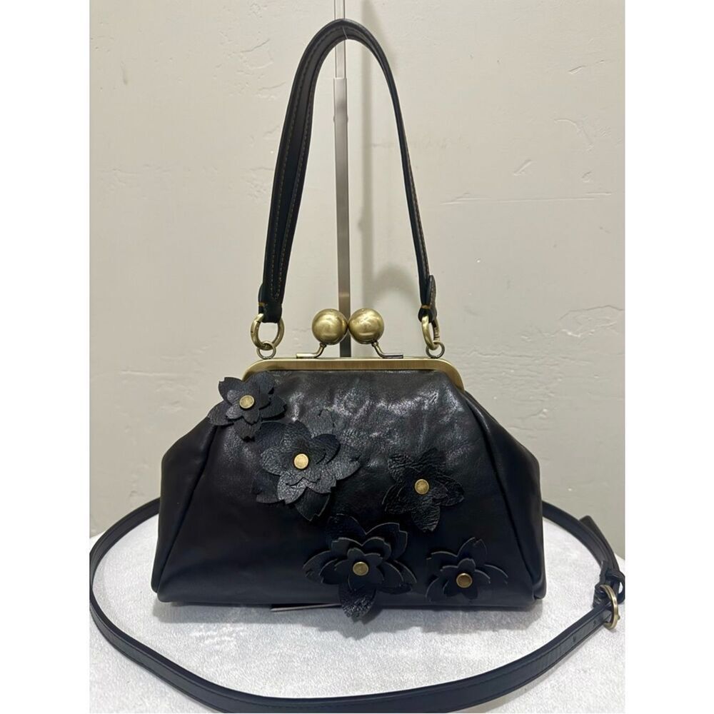 Handmade Attached Leather Flower & Embossed Cowhide Kisslock Frame Bag